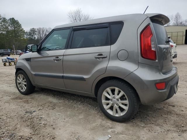 2013 KIA Soul +