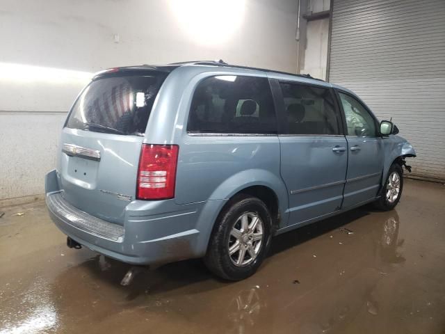 2009 Chrysler Town & Country Touring