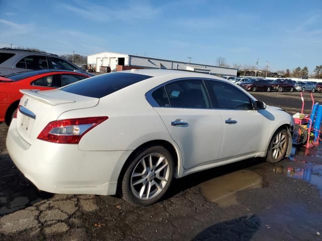 2010 Nissan Maxima S