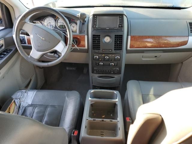 2008 Chrysler Town & Country Touring