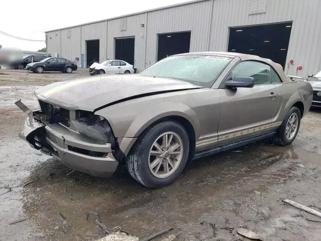 2005 Ford Mustang