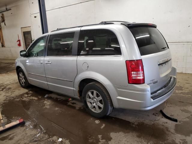 2010 Chrysler Town & Country Touring