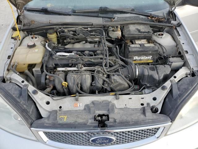 2005 Ford Focus ZX4