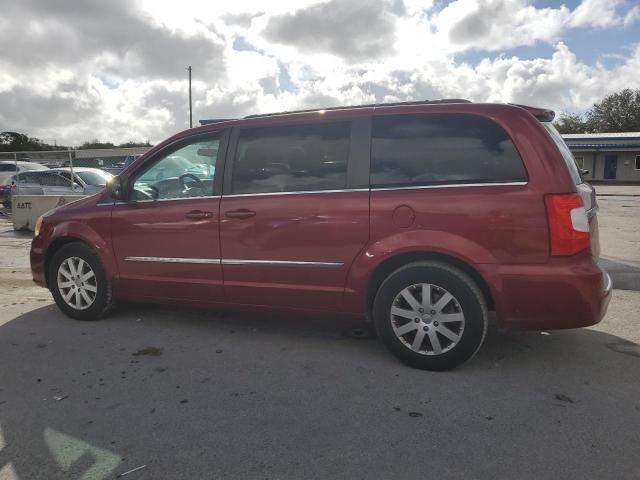 2014 Chrysler Town & Country Touring