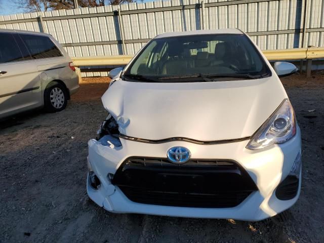 2016 Toyota Prius C