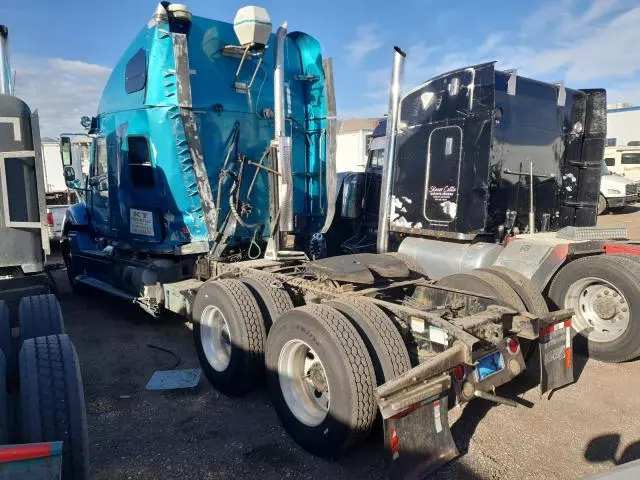 2005 Freightliner Conventional Columbia