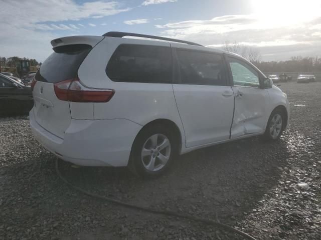 2015 Toyota Sienna LE