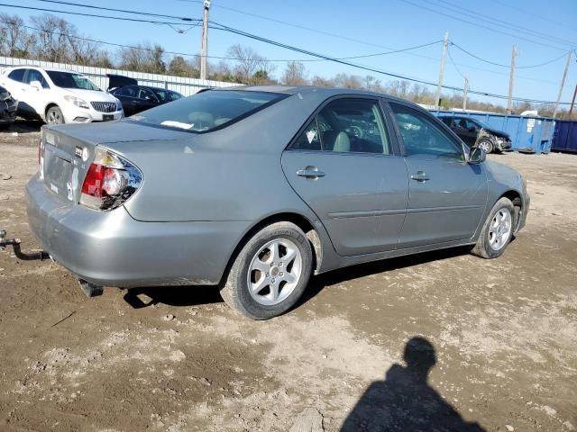 2005 Toyota Camry LE