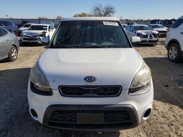 2013 KIA Soul +