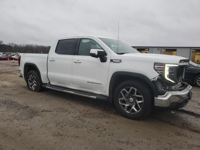 2022 GMC Sierra K1500 SLT