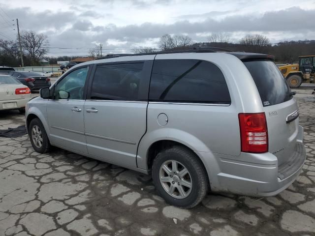 2010 Chrysler Town & Country Touring