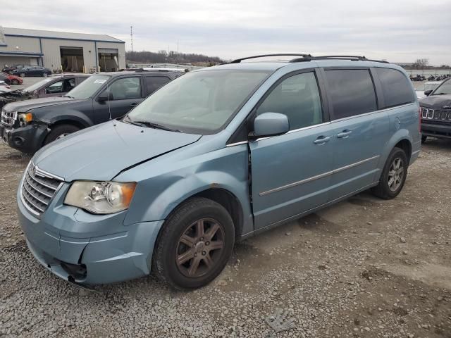 2010 Chrysler Town & Country Touring