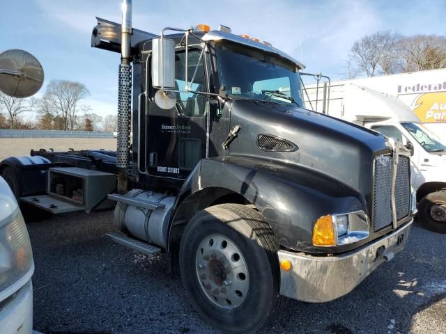 2007 Kenworth Construction T300