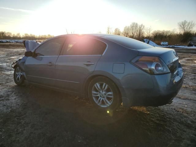 2010 Nissan Altima Base