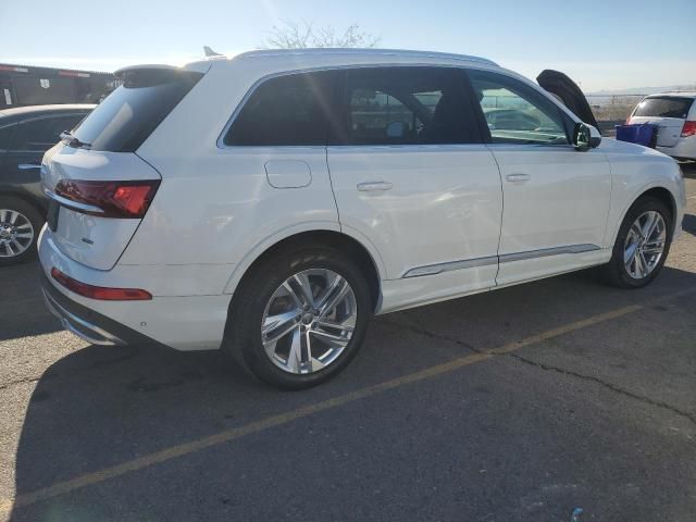 2020 Audi Q7 Premium Plus