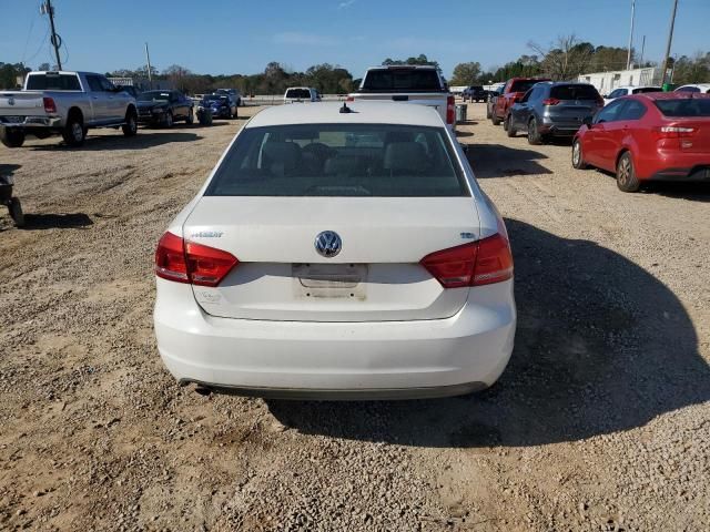 2014 Volkswagen Passat S