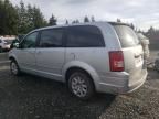 2010 Chrysler Town & Country LX