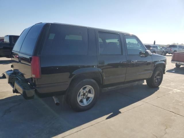 2000 Chevrolet Tahoe C1500