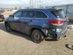 2017 Toyota Highlander SE