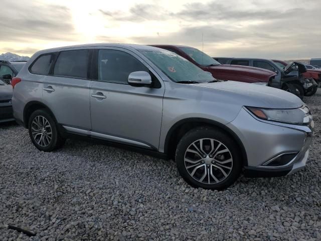 2018 Mitsubishi Outlander SE