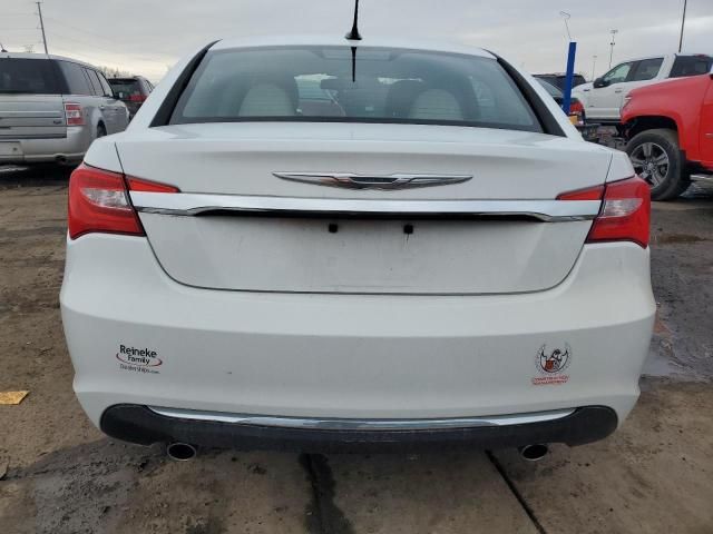 2013 Chrysler 200 Limited