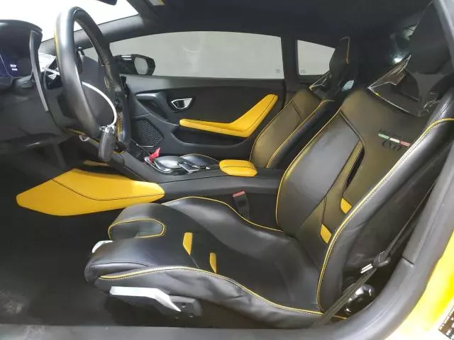 2020 Lamborghini Huracan EVO