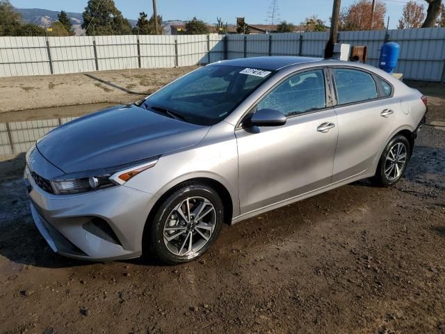 2023 KIA Forte LX