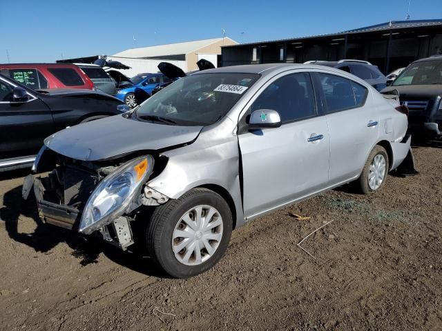 2013 Nissan Versa S