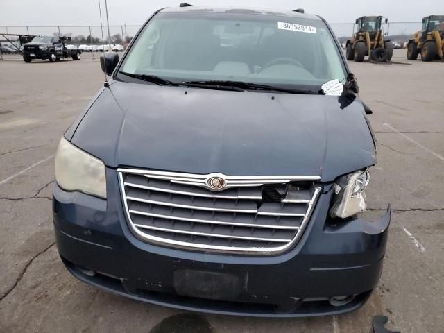 2008 Chrysler Town & Country Touring