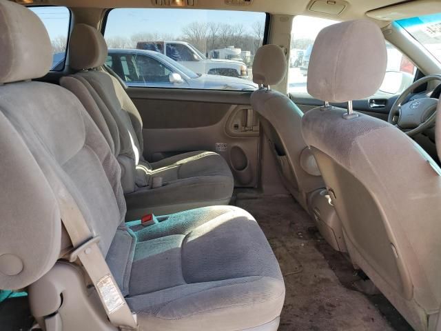 2007 Toyota Sienna XLE