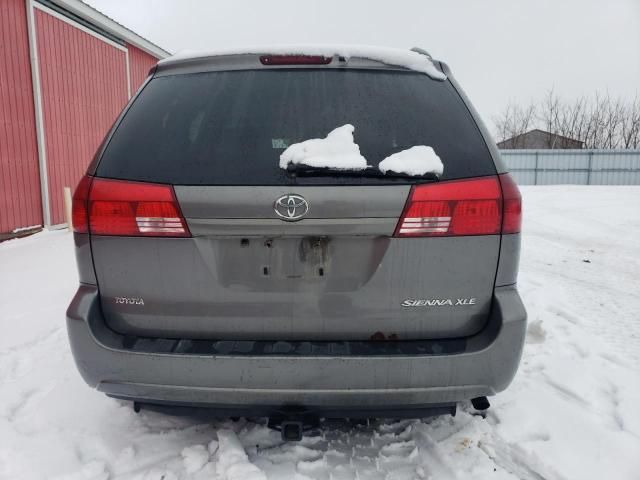 2005 Toyota Sienna XLE