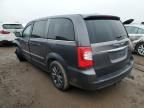 2015 Chrysler Town & Country S