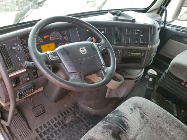 2008 Volvo VN VNL