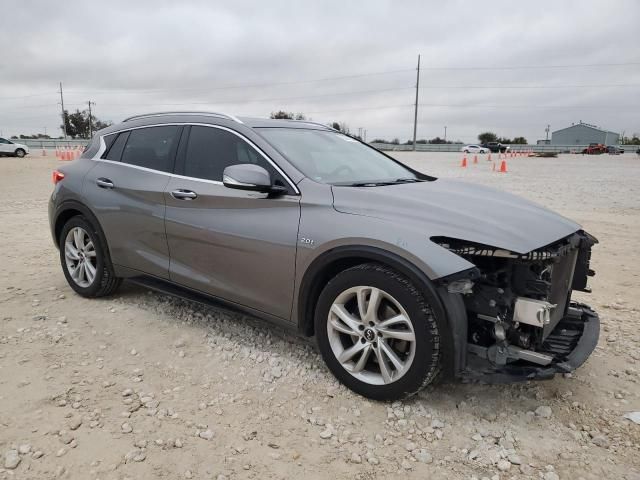 2017 Infiniti QX30 Base