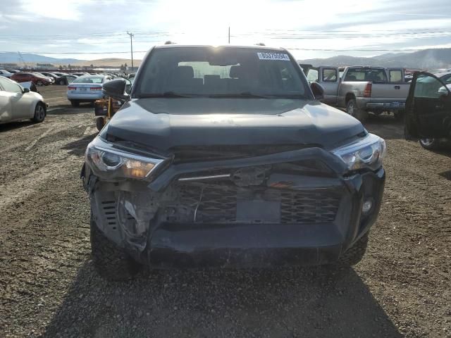 2022 Toyota 4runner SR5/SR5 Premium