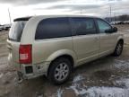 2010 Chrysler Town & Country LX