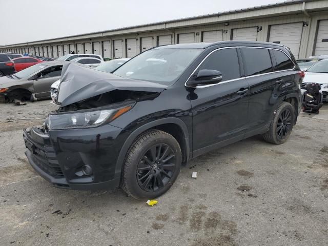 2019 Toyota Highlander SE