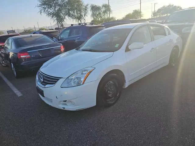 2012 Nissan Altima Base