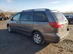 2004 Toyota Sienna CE