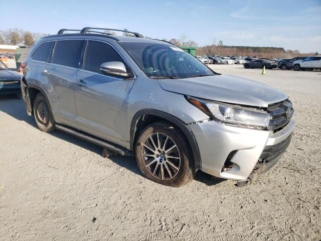 2018 Toyota Highlander SE