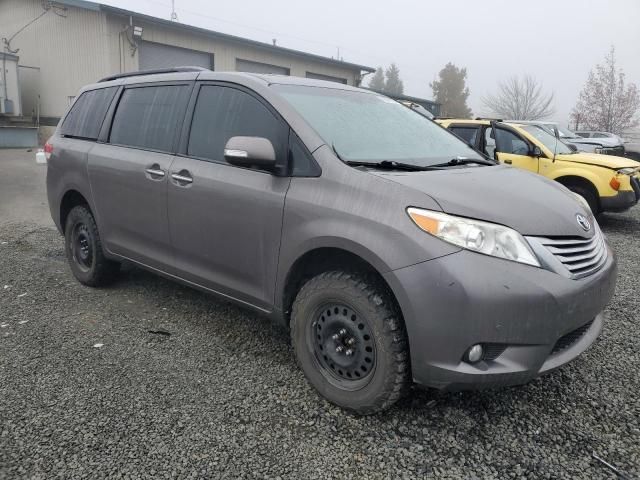 2014 Toyota Sienna XLE