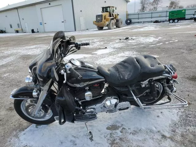 2003 Harley-Davidson Flhtcui