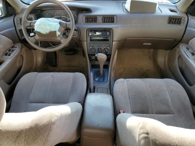 2000 Toyota Camry CE