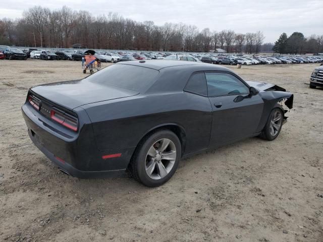 2015 Dodge Challenger SXT