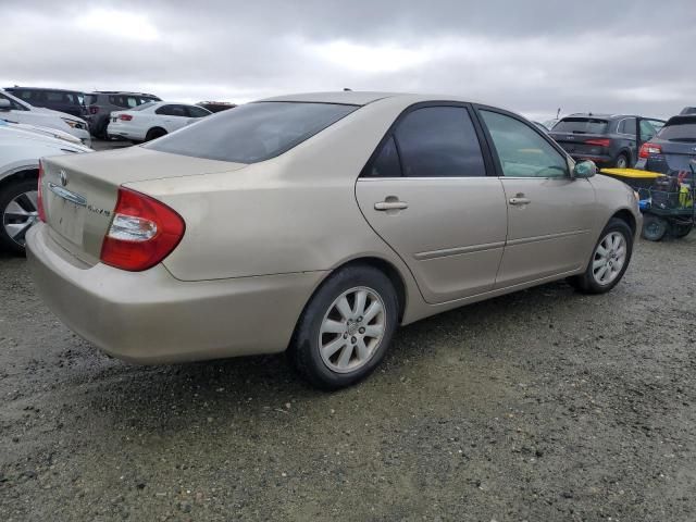 2004 Toyota Camry LE