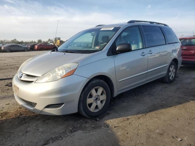 2008 Toyota Sienna CE