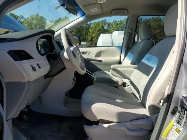 2013 Toyota Sienna