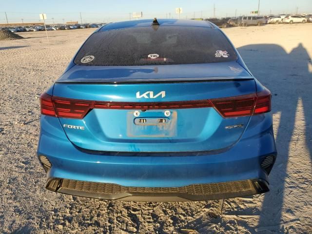 2023 KIA Forte GT Line