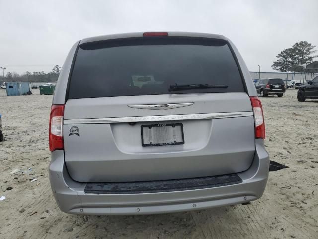 2014 Chrysler Town & Country S