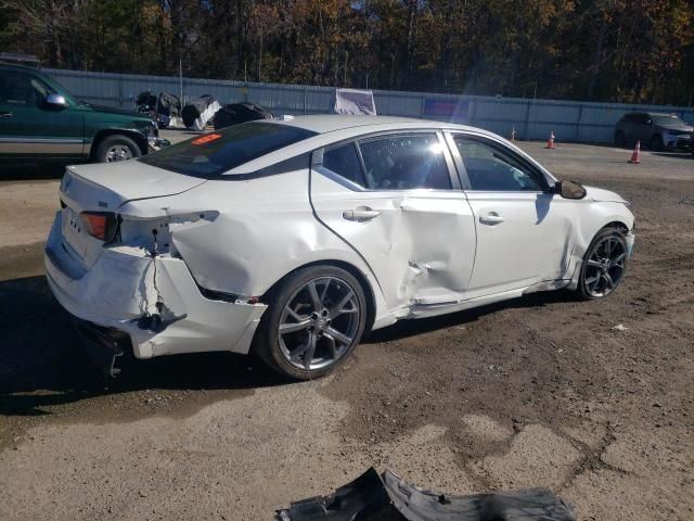 2021 Nissan Altima SR